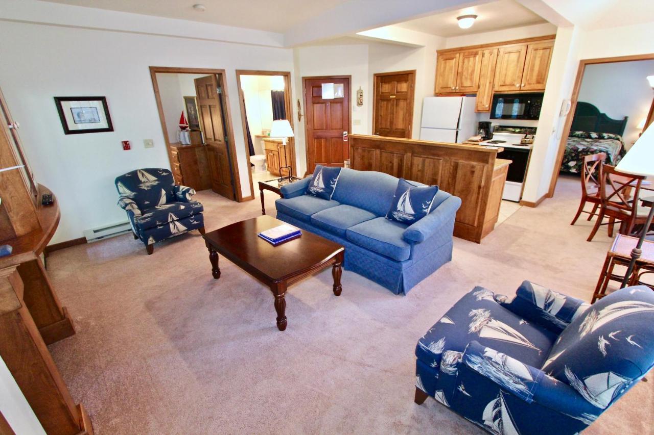 Baileys Harbor Yacht Club Resort Buitenkant foto