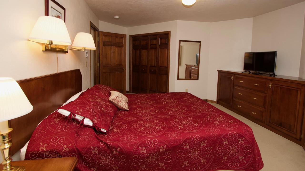 Baileys Harbor Yacht Club Resort Buitenkant foto