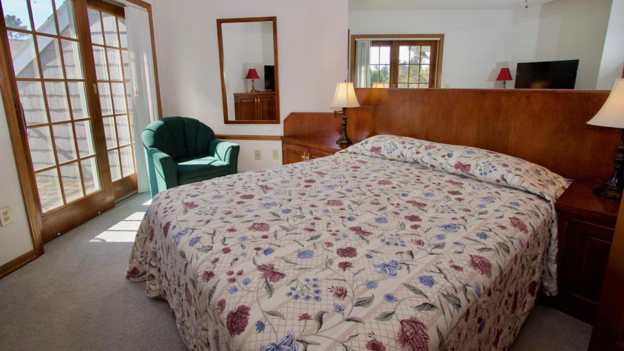 Baileys Harbor Yacht Club Resort Buitenkant foto