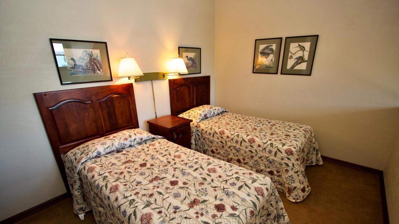 Baileys Harbor Yacht Club Resort Buitenkant foto