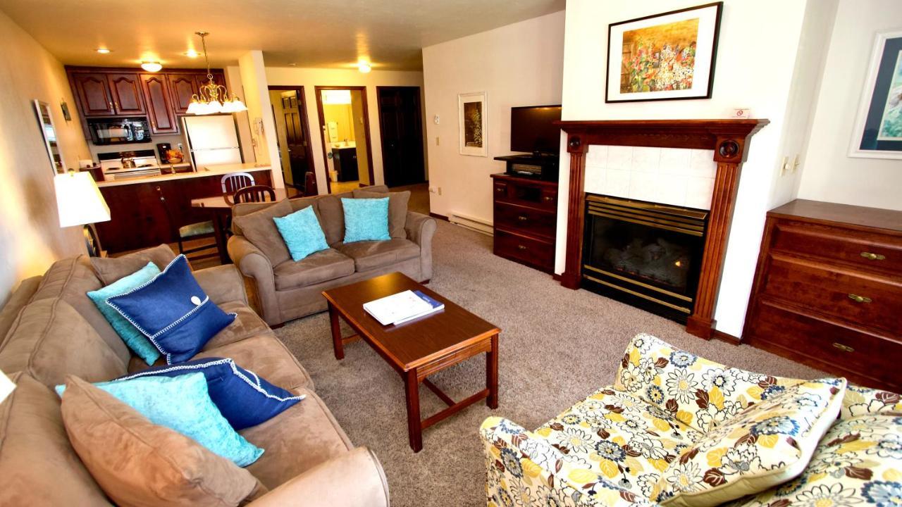 Baileys Harbor Yacht Club Resort Buitenkant foto
